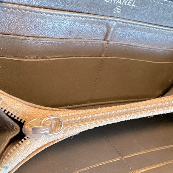 [Chanel] Luxury Long Wallet Caviar Skin Grained Calf Black w/ Silver Hardware - Picture 8 of 14